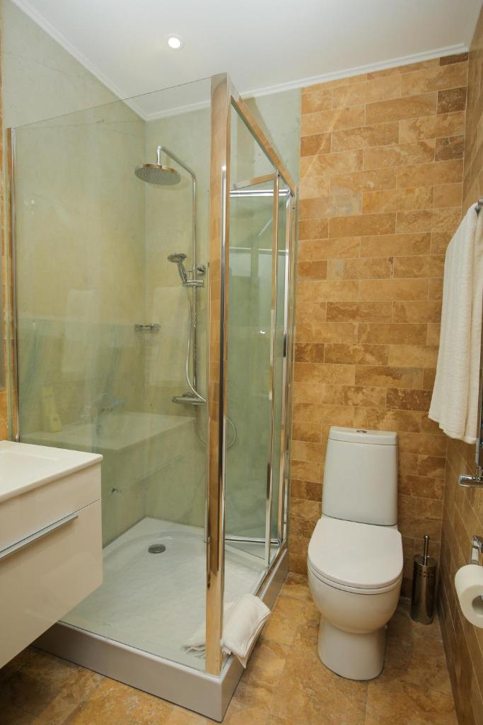CHALET DILIJAN Hotel & Restauarant photo 4