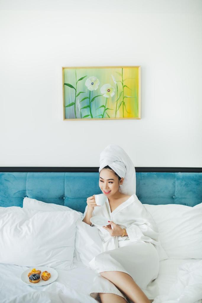 Двухместный (Улучшенный номер с кроватью размера «queen-size»), Adaline Hotel and Suite