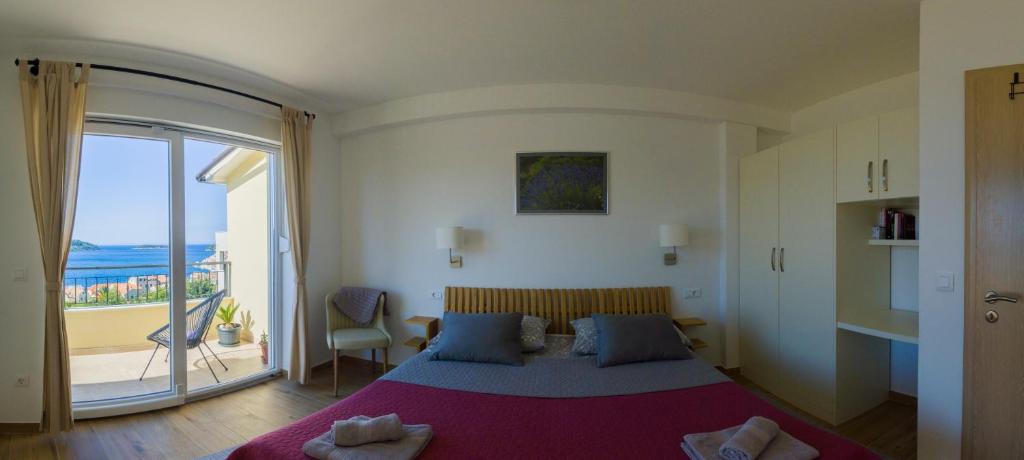 Apartment Sandra (2+2) with a breathtaking view photo 3