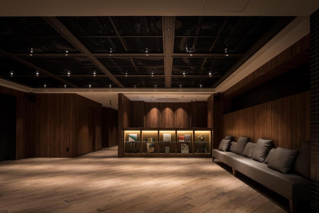 Nest Hotel Hiroshima Hatchobori photo 2