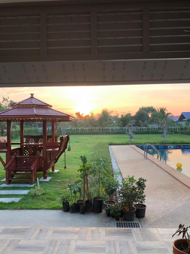 Pakham Gardens Resort, Cham Ni