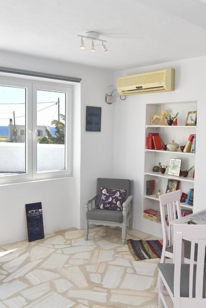 VILLA PETROS SEA SUITE photo 3