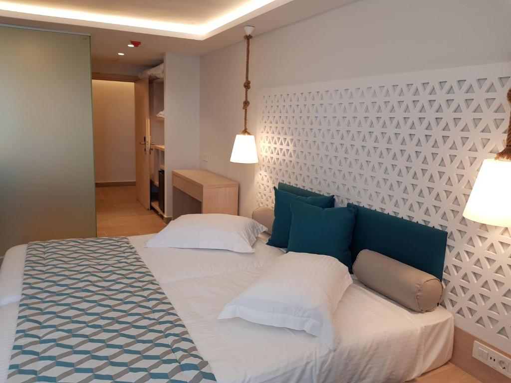 Одноместный (Одноместный номер), Triton Hotel