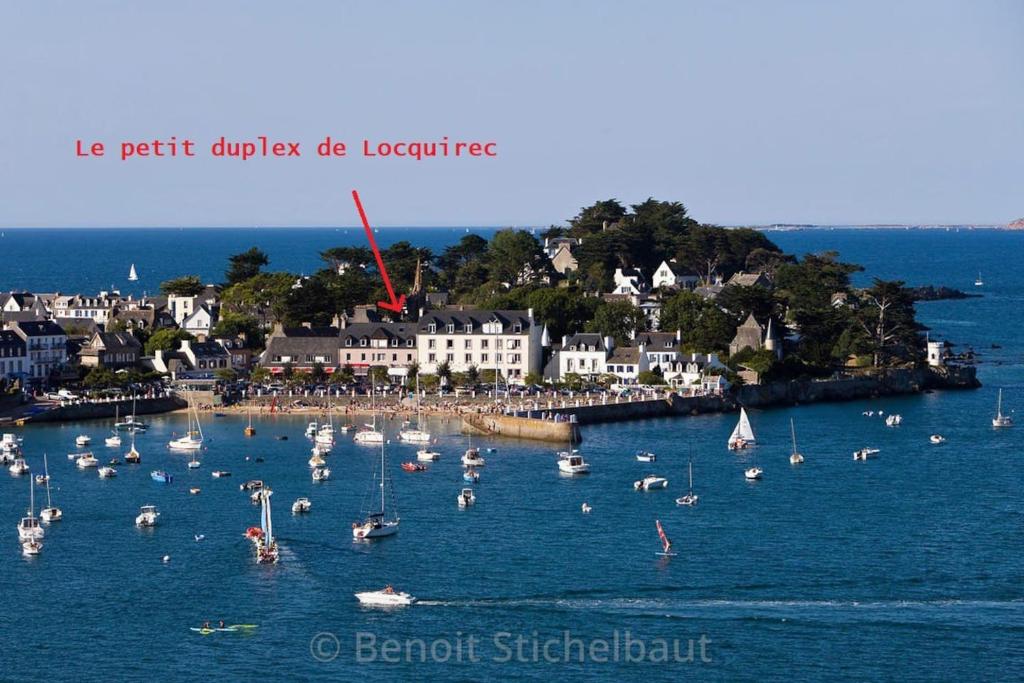 Le petit duplex du port de Locquirec - 100 m de la plage photo 2