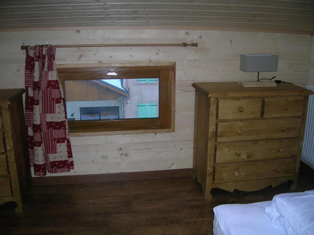 BOROT 1 photo 2