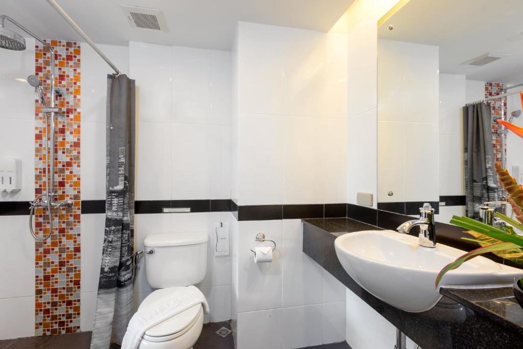 Двухместный (Двухместный номер Делюкс с 1 кроватью), Lub Sbuy House Hotel