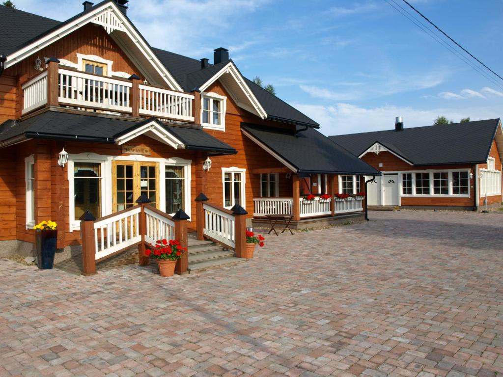 Guest House Haapaniemen Hirsikartano photo 1
