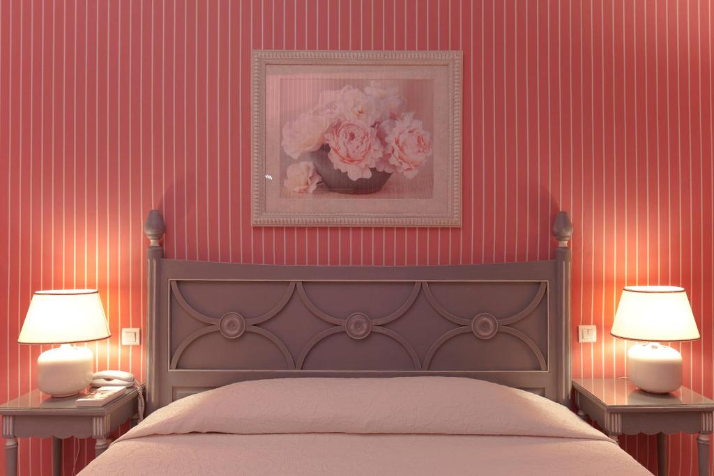 Двухместный (Улучшенный двухместный номер с 1 кроватью), Hôtel Beaubourg