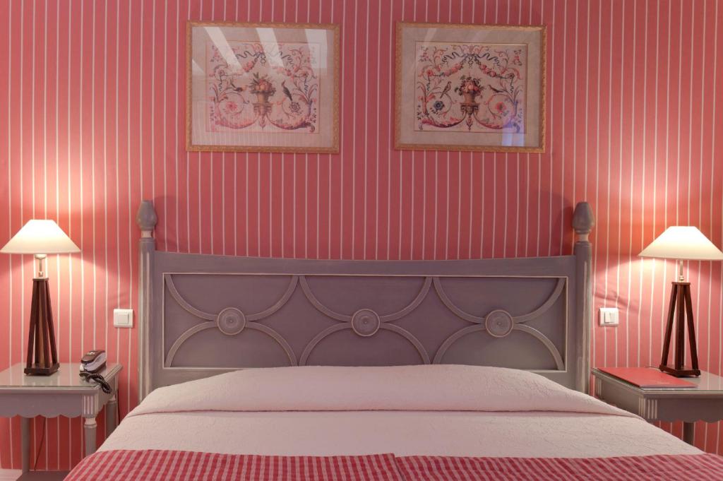 Двухместный (Улучшенный двухместный номер с 1 кроватью), Hôtel Beaubourg
