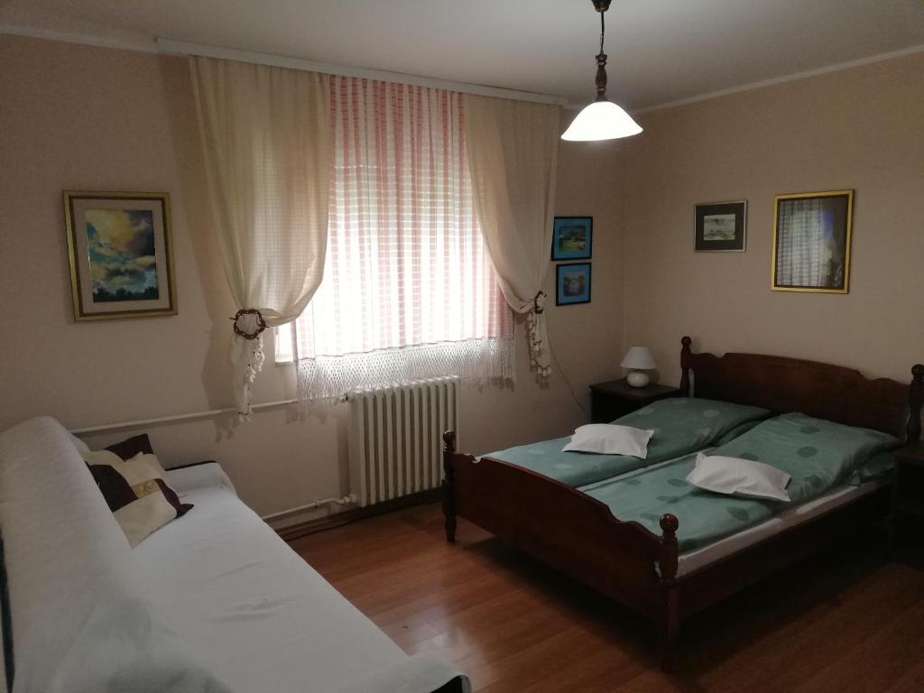 Guest House Major photo 2