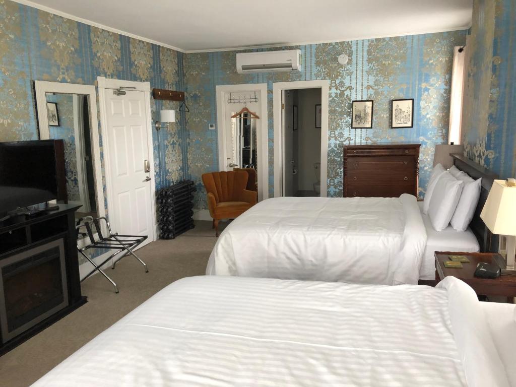 Seaway Manor B&B photo 2