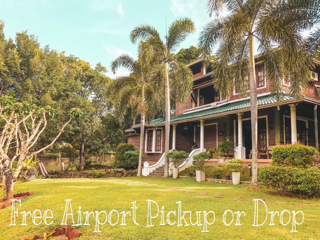 Airport Green Olive Villa photo 1