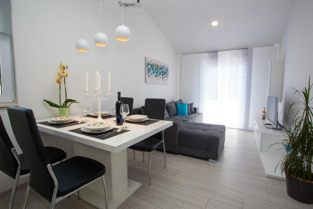 Apartment Ana photo 4