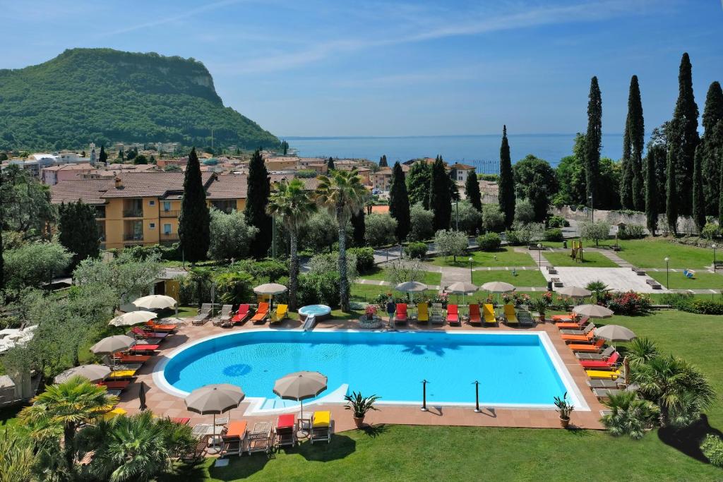 Villa Madrina Lovely and Dynamic Hotel photo 1