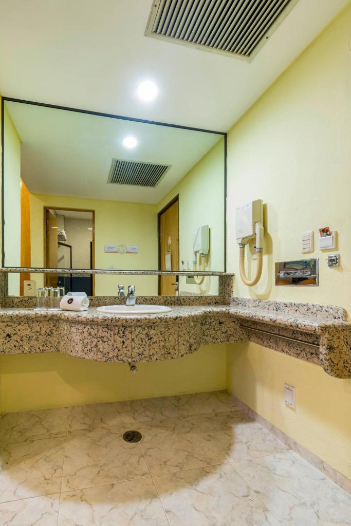 Двухместный (Двухместный номер с 2 отдельными кроватями), Hotel Mandarin Carton