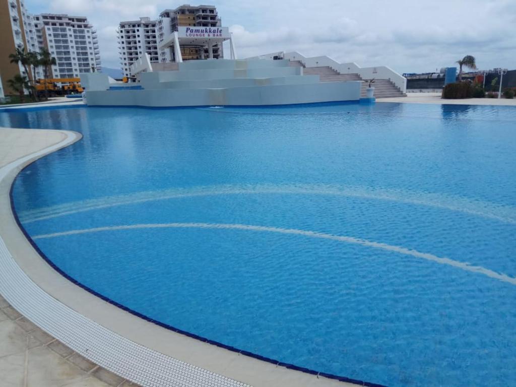 Long Beach Ceaser Resort photo 1