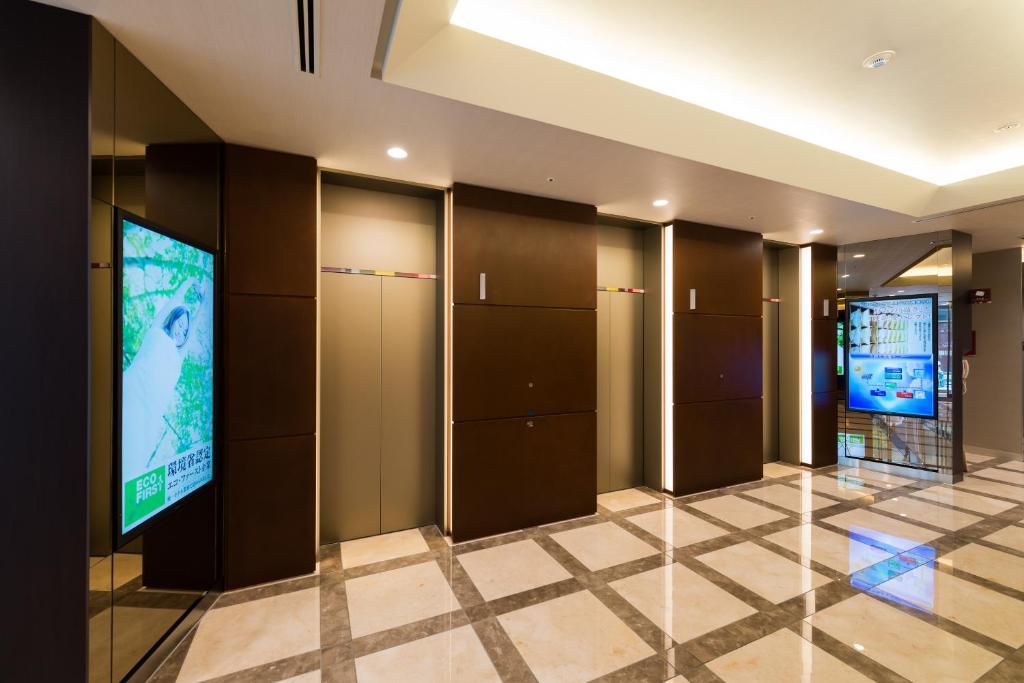 Super Hotel Premier Tokyo Station Yaesu-Chuoguchi photo 3