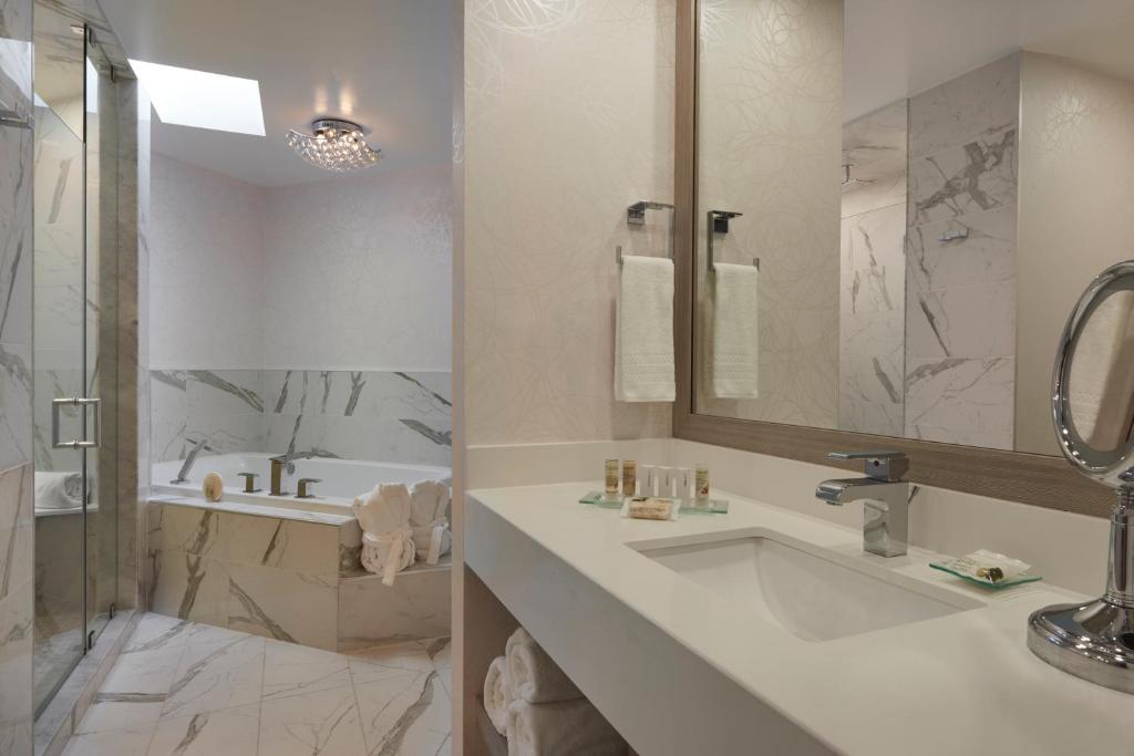 White Oaks Conference & Resort Spa photo 4