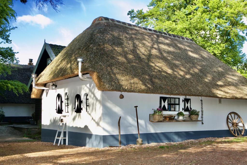 Bakhuisje op de Veluwe photo 2