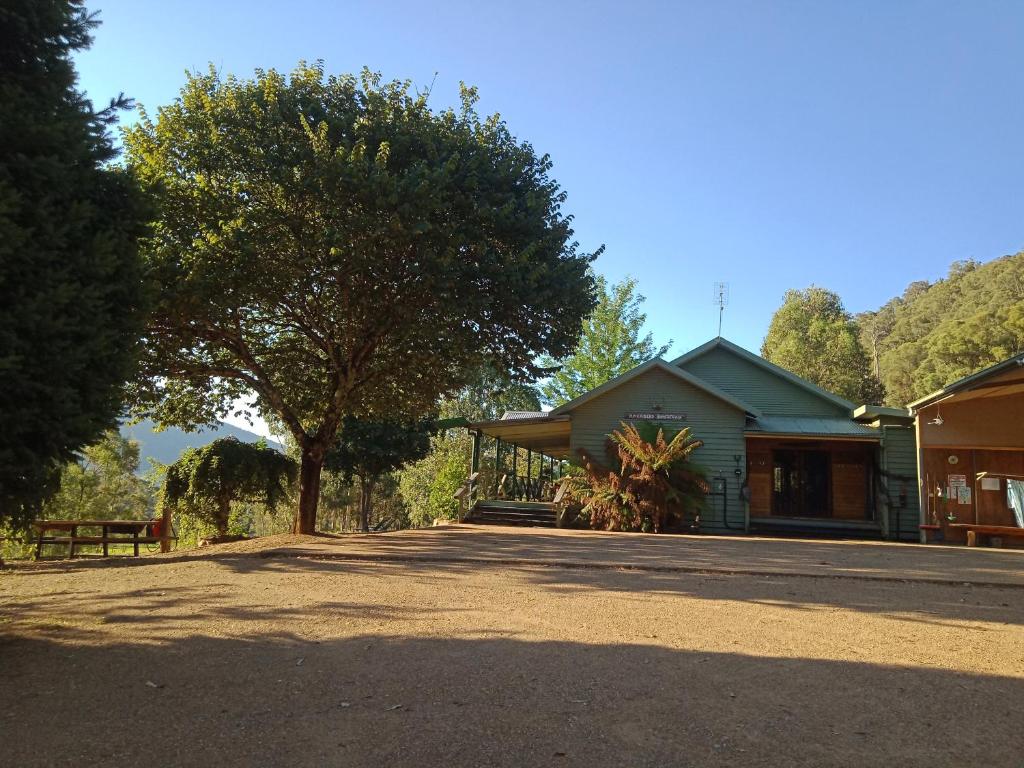 Riverbend Homestead photo 3