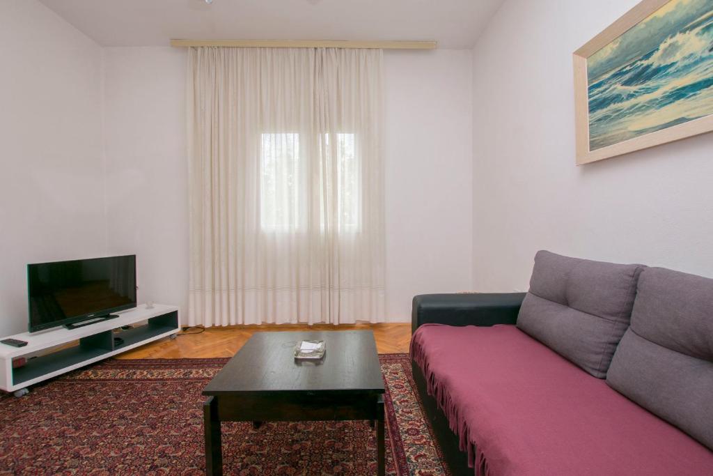 Apartment Zlatko photo 2