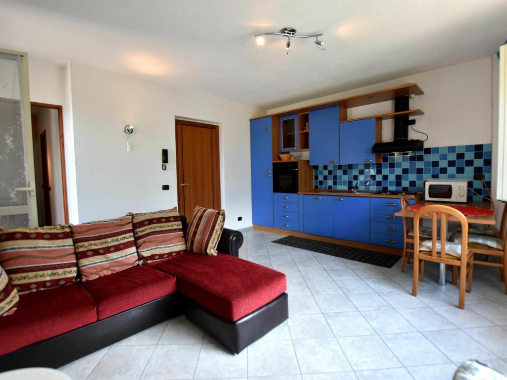 Flat with terrace near the lake photo 3