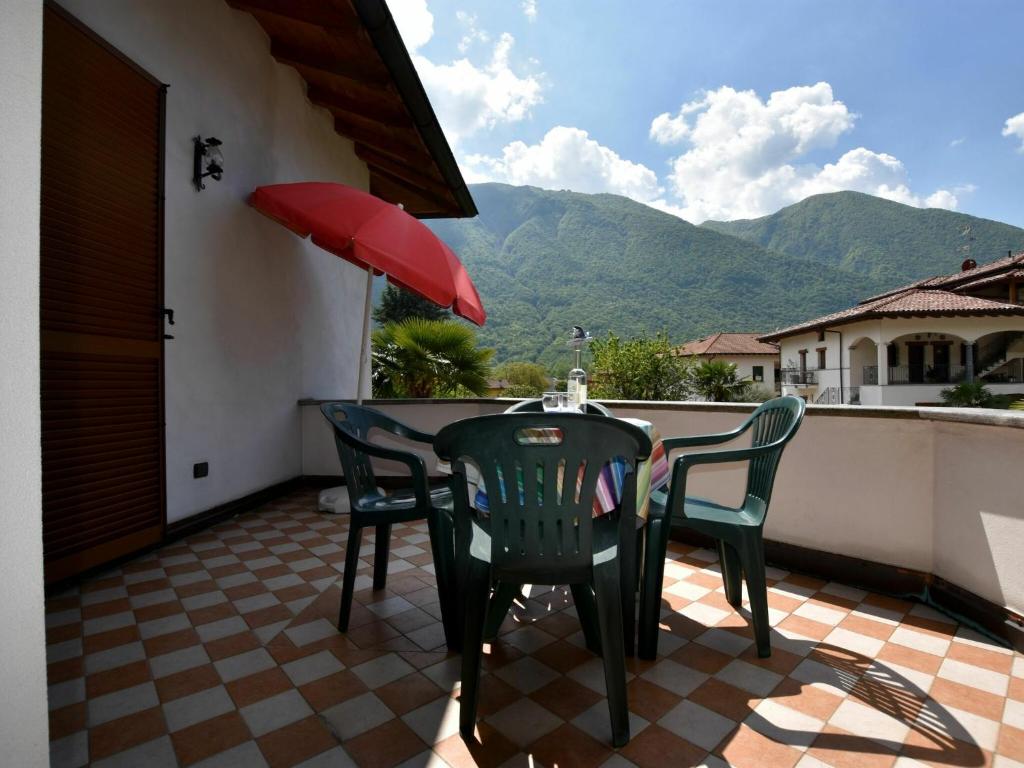 Flat with terrace near the lake photo 2