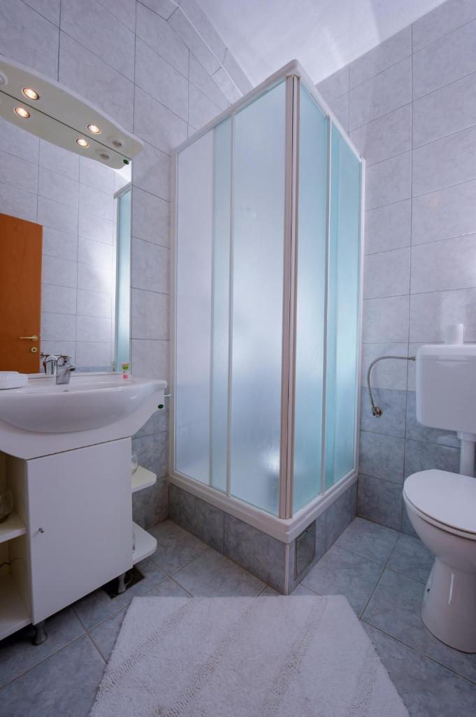 Pension Maric Rooms photo 2