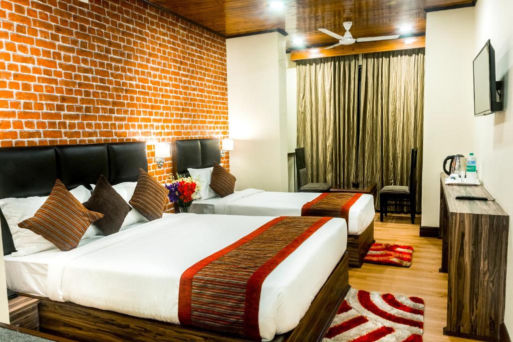 Трехместный (Трехместный номер с основными удобствами), Tin Tin Boutique Hotel by Sumi Yashshree complex Bijanbari