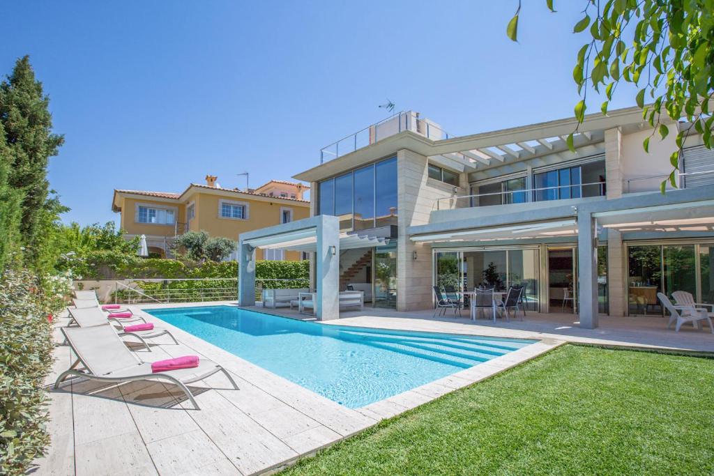 Villa Agusmar photo 1