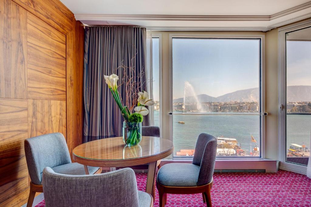 Сьюит (Представительский люкс), Grand Hotel Kempinski Geneva
