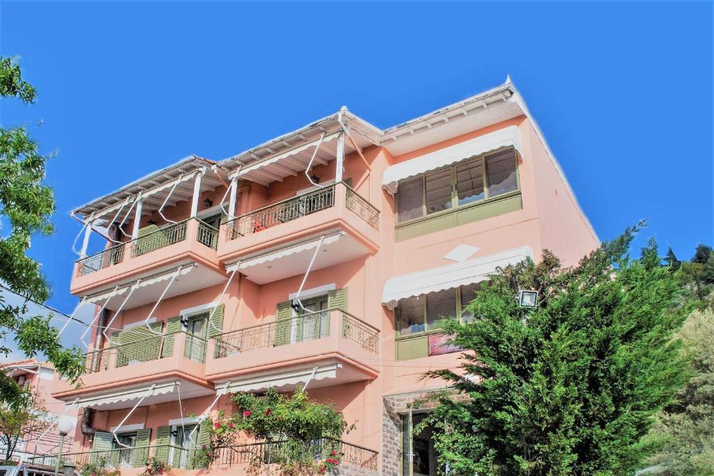 Nontas Home photo 2