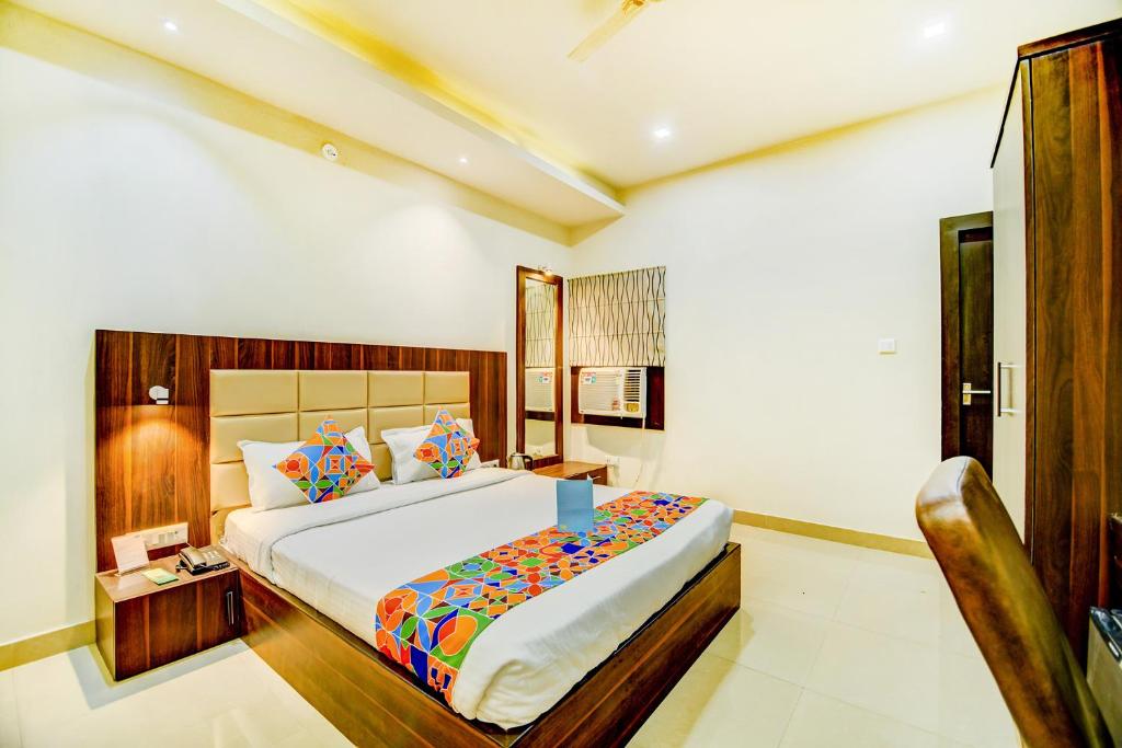 FabHotel Solitaire Inn Tilak Nagar photo 1