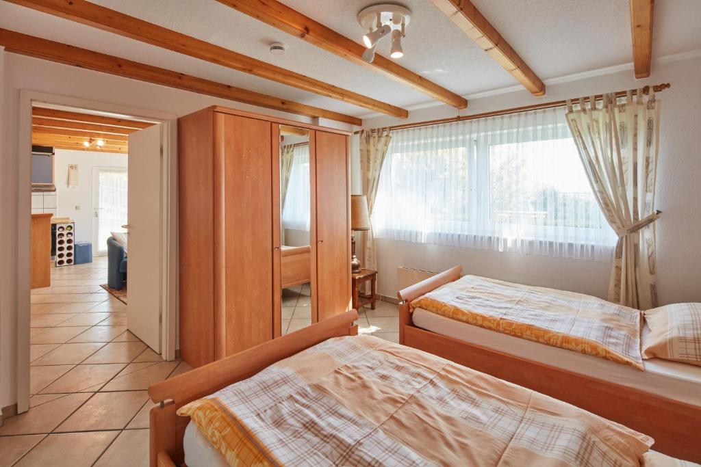 Ferien- und Messewohnung/ Apartment photo 4