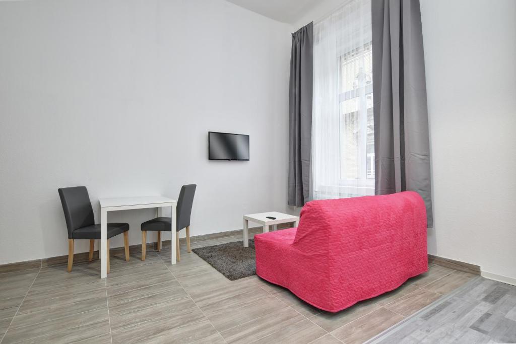 Апартаменты (Улучшенные апартаменты), William's Guesthouse and Hostel