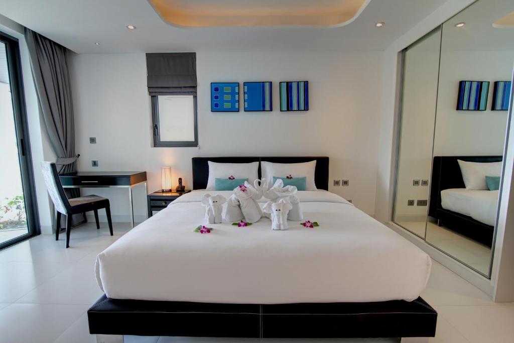 Студио (Клубный люкс-студио), Absolute Twin Sands Resort & Spa