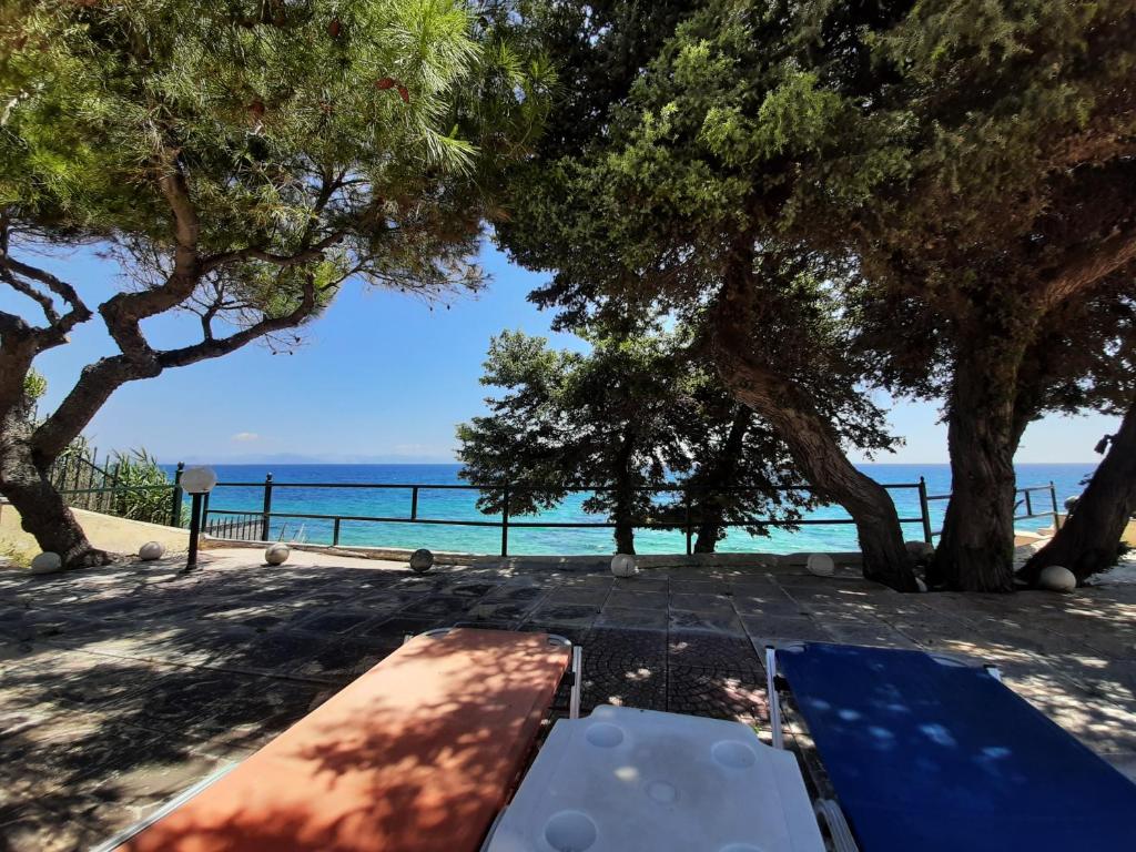 Silis House on the beach photo 3