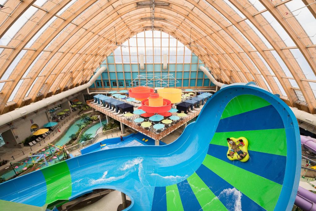 The Kartrite Resort and Indoor Waterpark photo 1