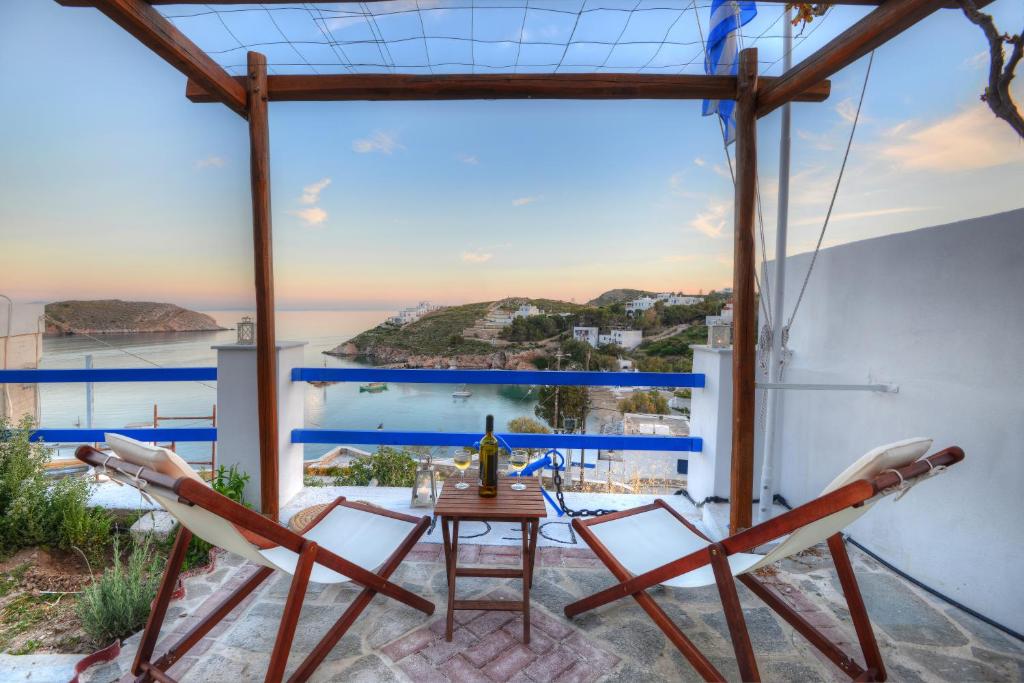 Deck1Syros Premium Apartments photo 1