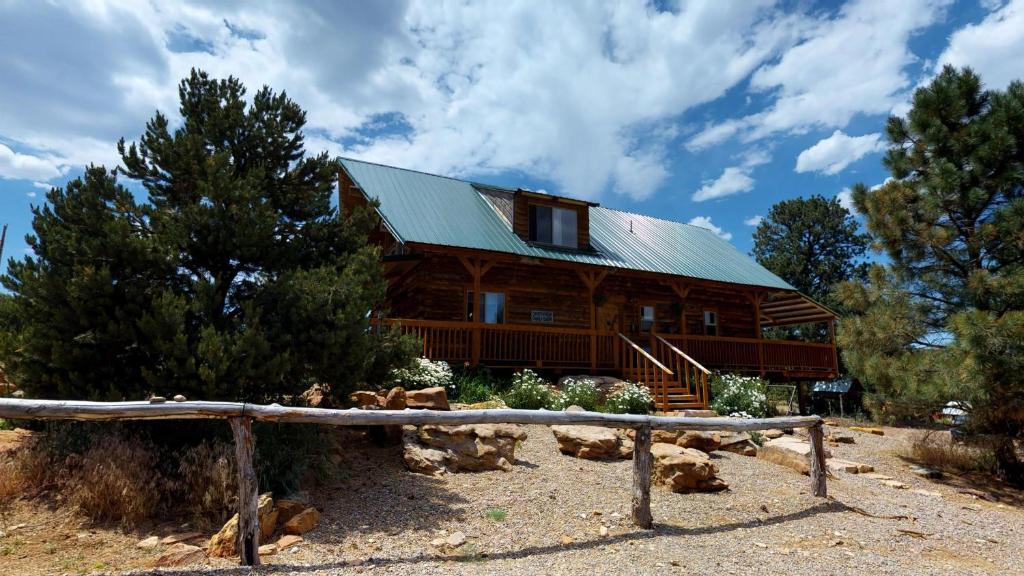 Western Town Retreat image