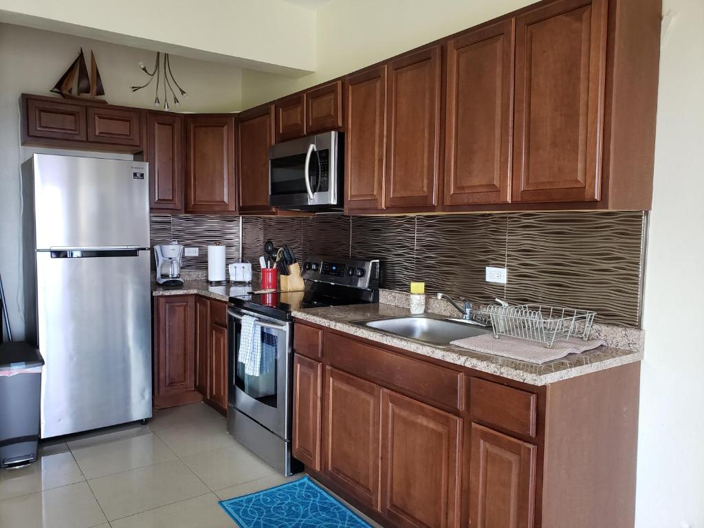 Villa Indigo Sunny 1BR Apartment in Private Gated Estate photo 3