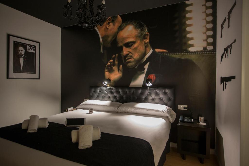 Casual del Cine Valencia Hotel by Casual Hoteles - Tap to explore photos