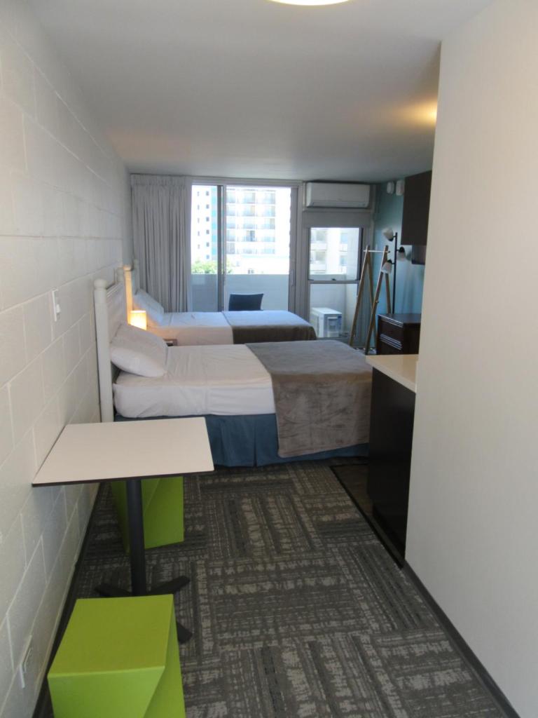 Двухместный (Standard 2 Double Room), Waikiki Central Hotel - No Resort Fees
