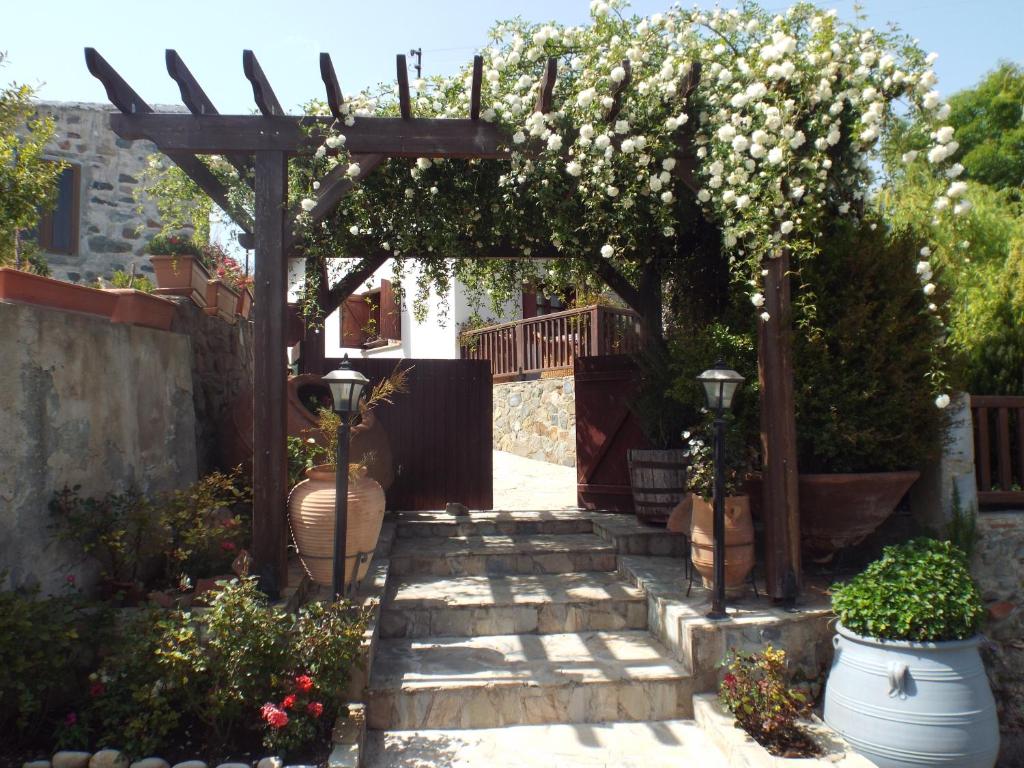 The Pomegranate's House photo 1