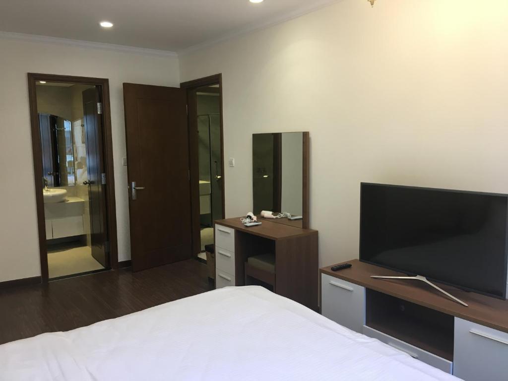 Апартаменты (Апартаменты с 2 спальнями), Capitalland's Service Apartment Landmark 5 Vinhomes