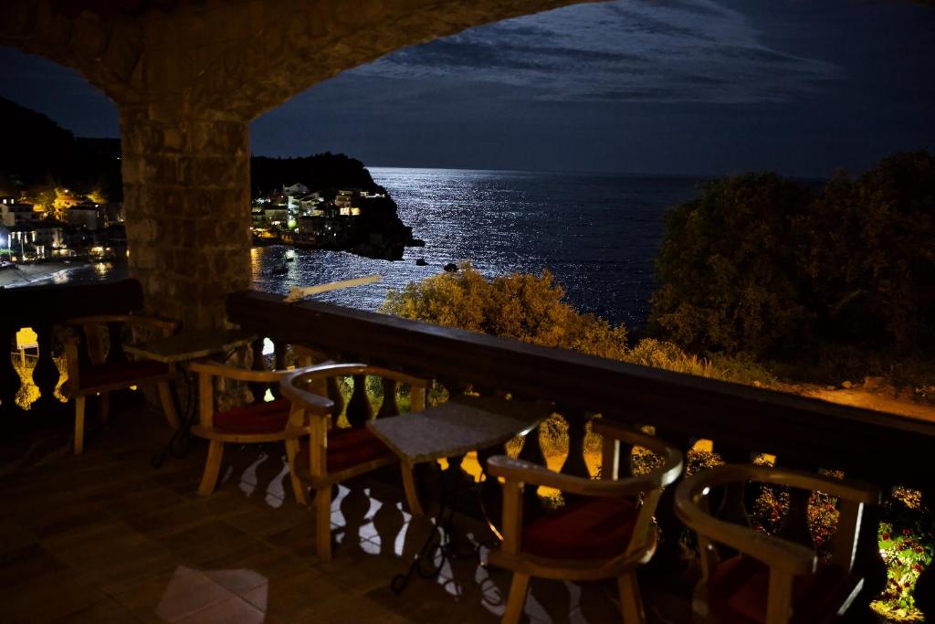 Villa Sara Guesthouse photo 1
