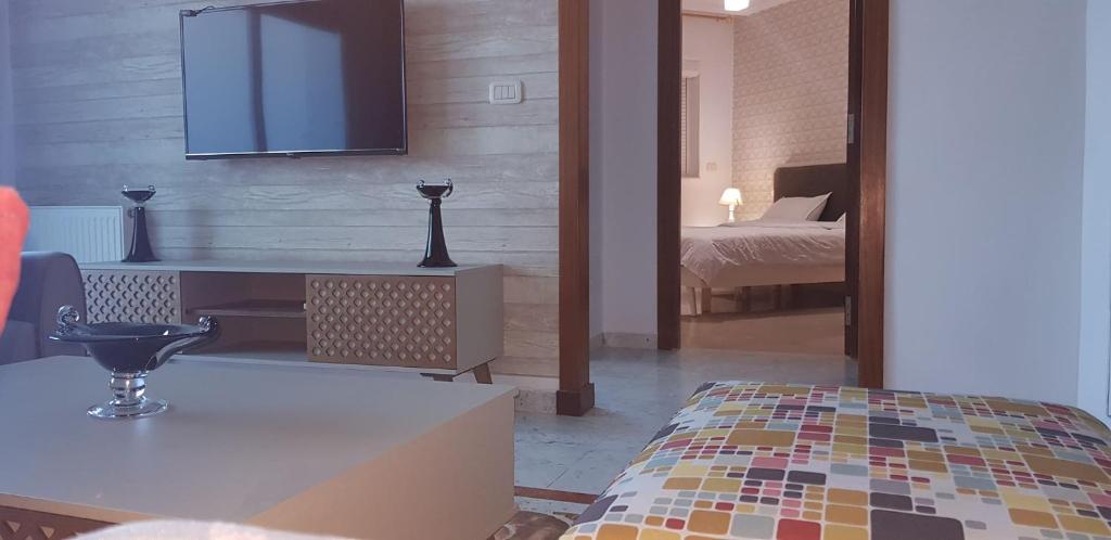 Superb & Modern apartment at Berges Lac 2 close to Tunisia Mall photo 4