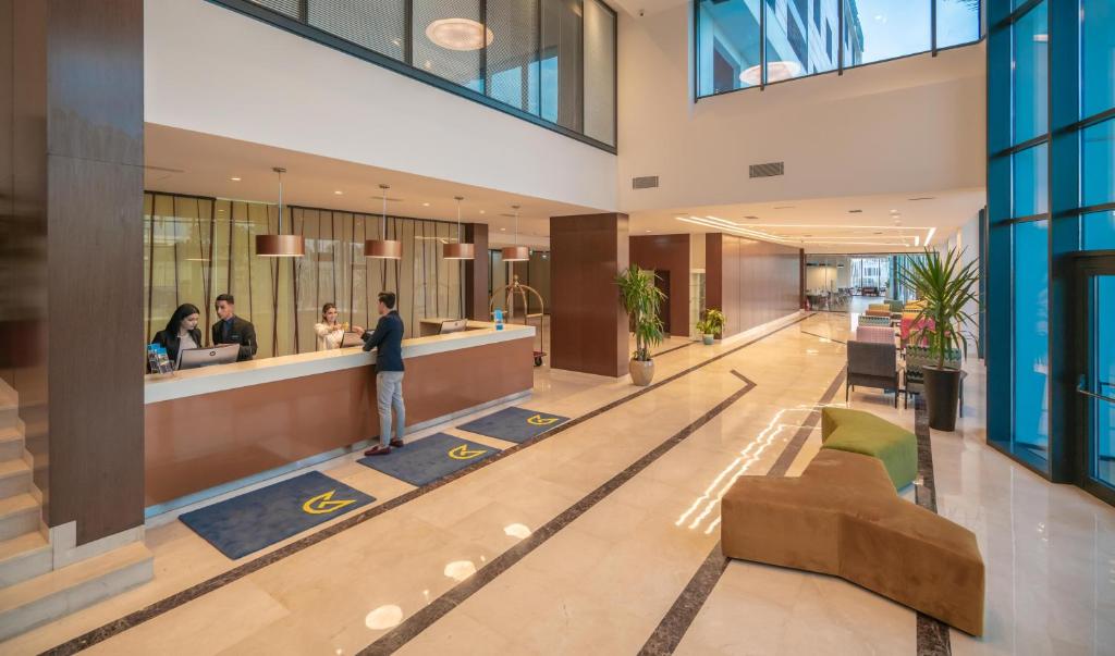 Golden Tulip Royaume photo 2