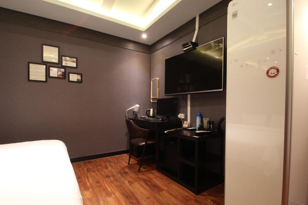 French code Hotel photo 3