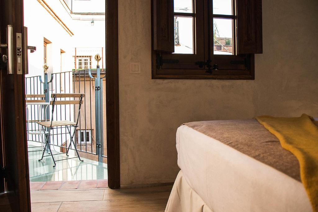 Amfores Boutique Guest House - Tap to explore photos